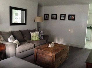 17 Hillcrest Dr APT 3, Kennebunk, ME 04043