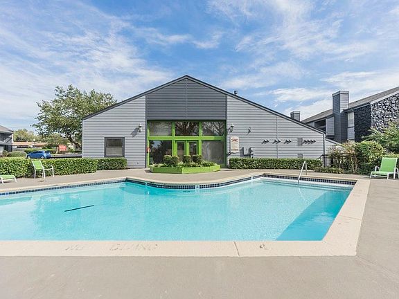 Pool, Dog Park and Dog stations through community