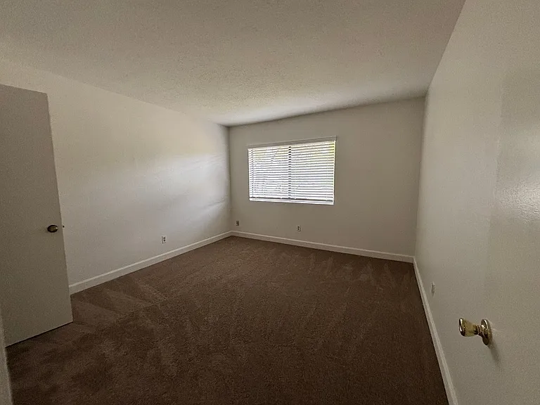 2957 Plaza Miguel — Photo 18