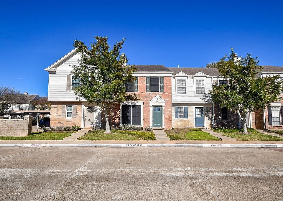1st image of 2810 Grants Lake Blvd