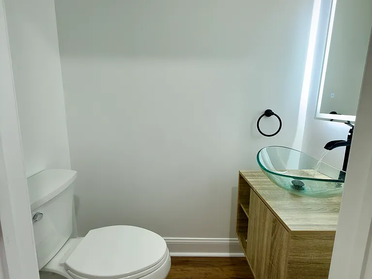 143 N Patterson Park Ave — Photo 6