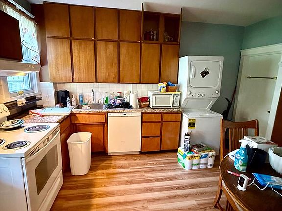 5th image of 775 Fayette St
