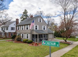 6 Chatham Rd, Longmeadow, MA 01106