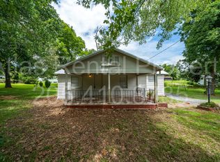1490 Lilly Ln, Bessemer, AL 35023