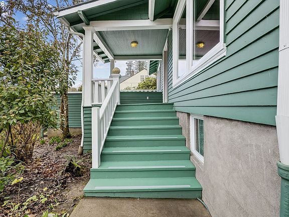 4th image of 1506 SW Spring Garden St