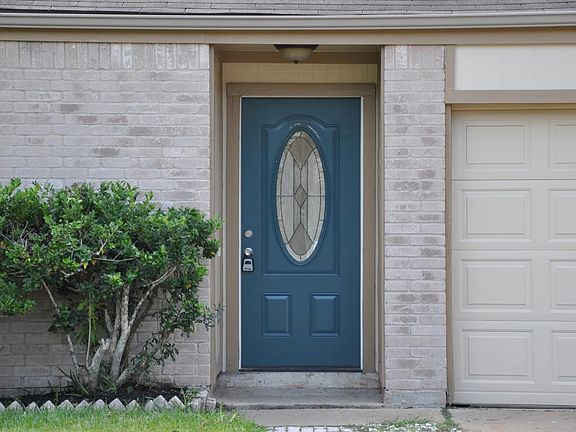 2nd image of 735 Red Rock Canyon Dr