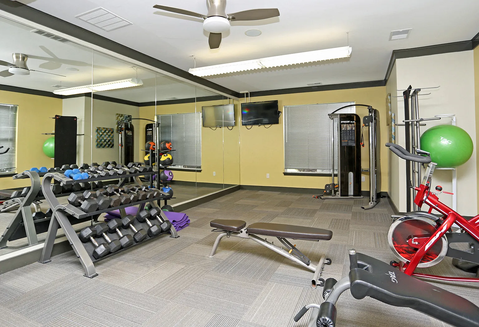 Reserve at Wauwatosa — Photo 3