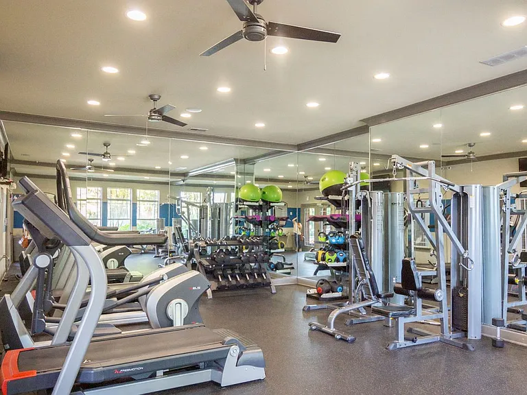 Seven Springs Apartments — Photo 69
