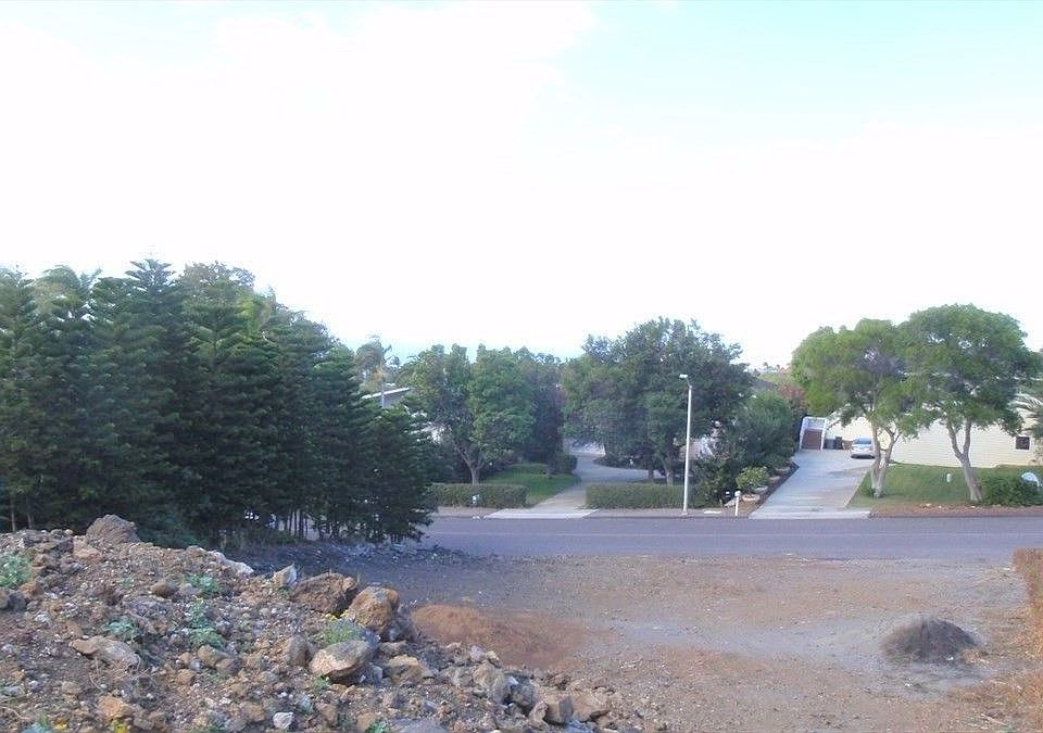 2nd image of 68-1945 Lina Poepoe St