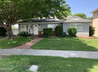 7431 Cozycroft Ave, Winnetka, CA 91306