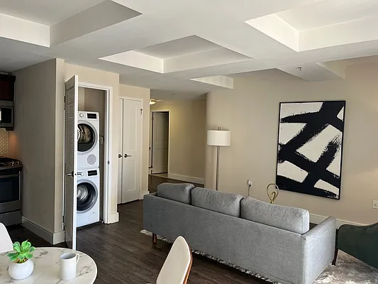 Rented by Stonehenge NYC LLC | media 4