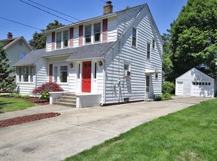 1103 Roseland Ave, Kalamazoo, MI 49001