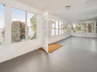 5026 Lake Mendota Dr, Madison, WI 53705