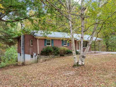 2728 Winding Way Dr, Pulaski, VA, 24301