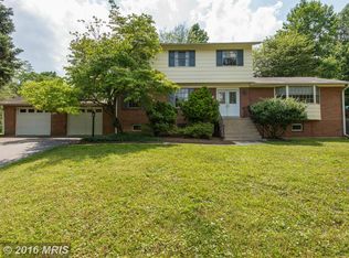 7716 Groton Rd, Bethesda, MD 20817