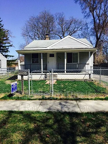 260 W Longfellow Ave Photo 1 260 W Longfellow Ave Photo 1