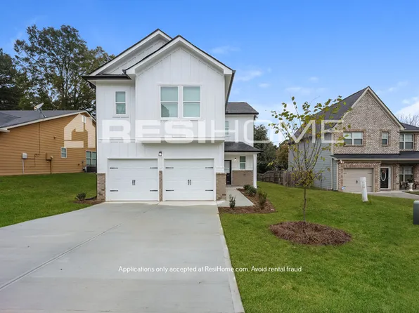 8620 Guthrie Dr, Riverdale, GA 30274