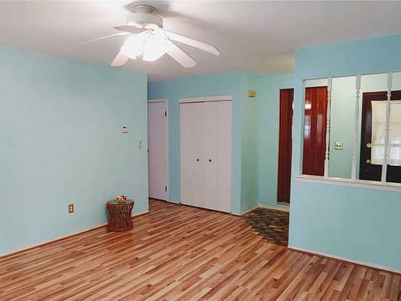 4th image of 60 E Rogues Path