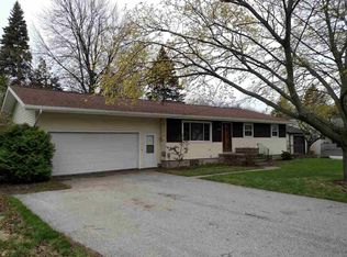 3308 Paulan Dr, Bay City, MI 48706