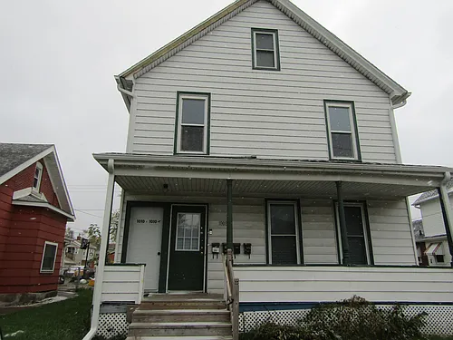 1008 Rhomberg Ave Photo 1