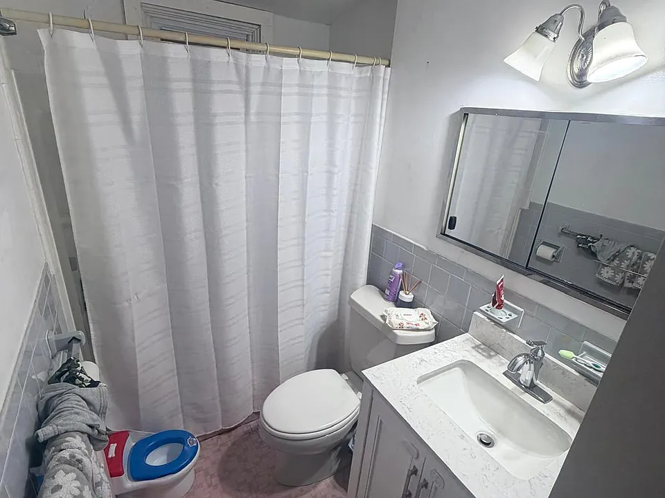 45 Chestnut St #2