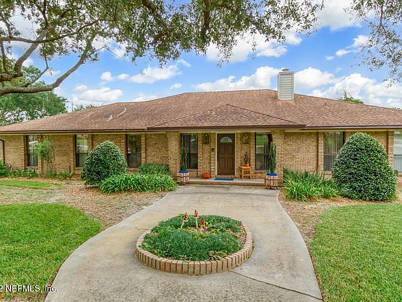 2nd image of 8642 Royalwood Dr