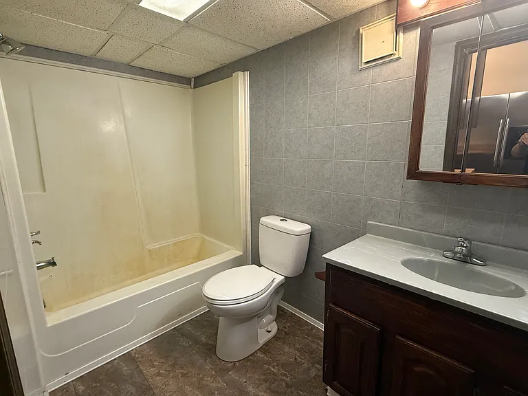 4216 Lloyd St #1 — Photo 3
