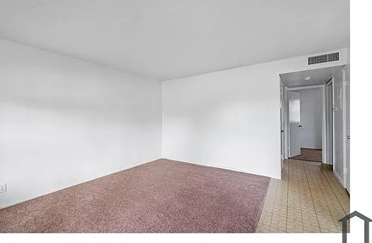 3412 NW 29th St #107 — Photo 24