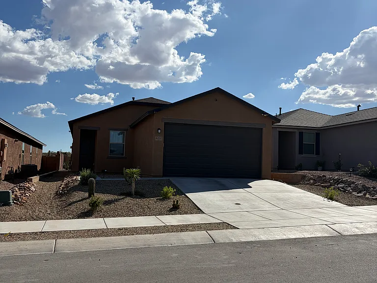 6220 S Raiden Rd — Photo 1
