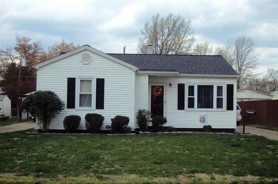 1st image of 2616 Ravenswood Dr