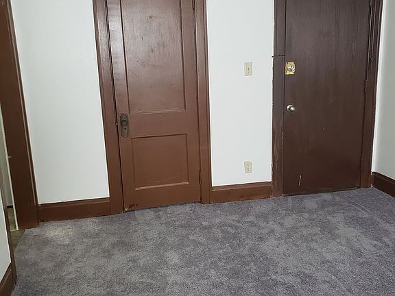 3rd image of 402 2nd Ave NW APT 312