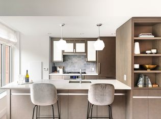 100 Lovejoy Wharf Unit 6B, Boston, MA 02114