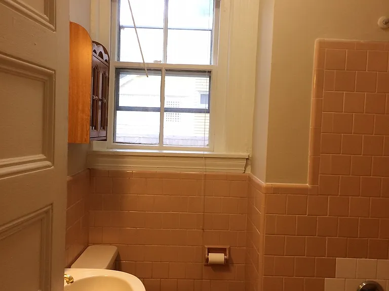 6A Arlington St — Photo 11