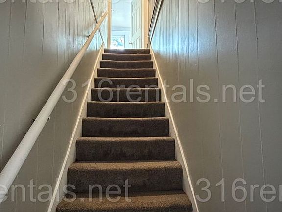3rd image of 522 W 4th Ave