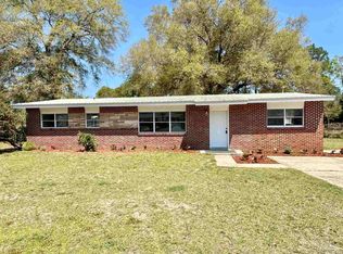 6528 Lark Ave, Milton, FL 32570