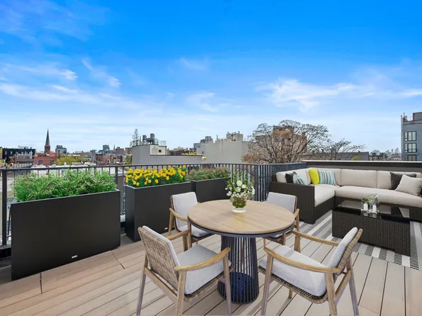 196 Devoe Street image 1 of 11