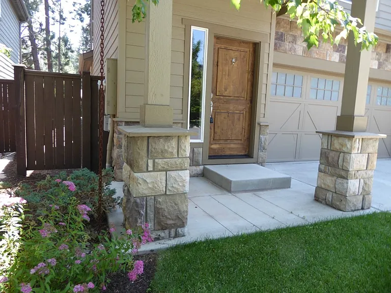 61150 Snowbrush Dr — Photo 3