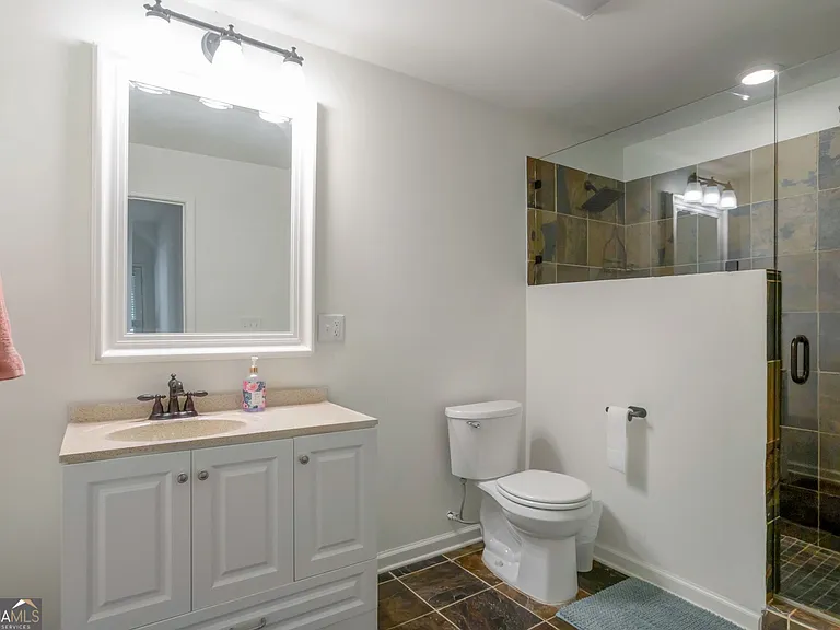 2524 Kickerillo Way SE — Photo 42