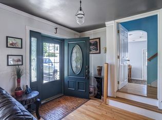 102 Maple Ave, Swansea, MA 02777