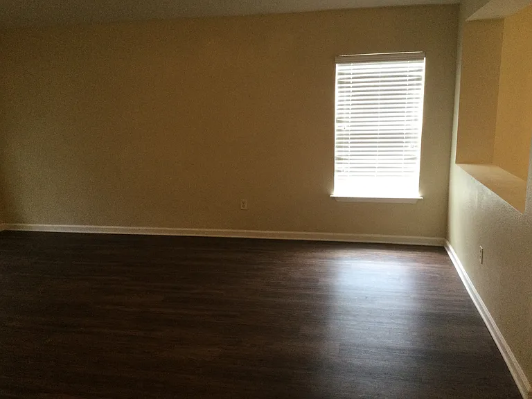 422 Bostwick Circle St — Photo 7