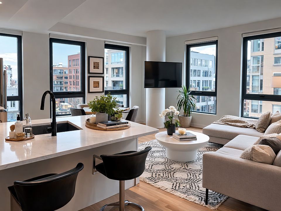 1st image of 130 Hope St #516A