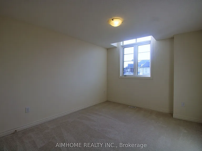 38 Foxberry Rd — Photo 30