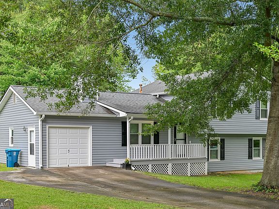 3rd image of 2051 Sunsweet Ct