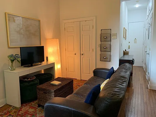 Rented by Gazal International Brokerage Group | media 9