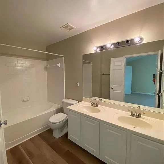 1285 Kilmington Ct — Photo 26