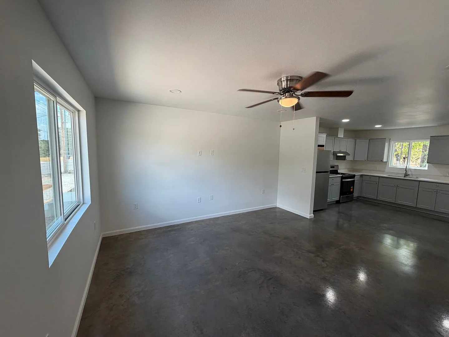 1501 Vine St — Photo 3