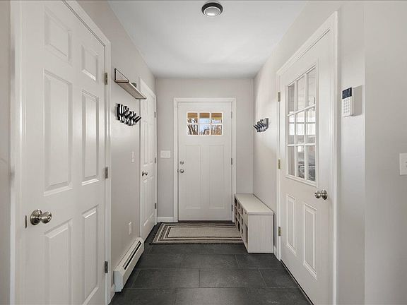 4th image of 3 Connor Hill Road