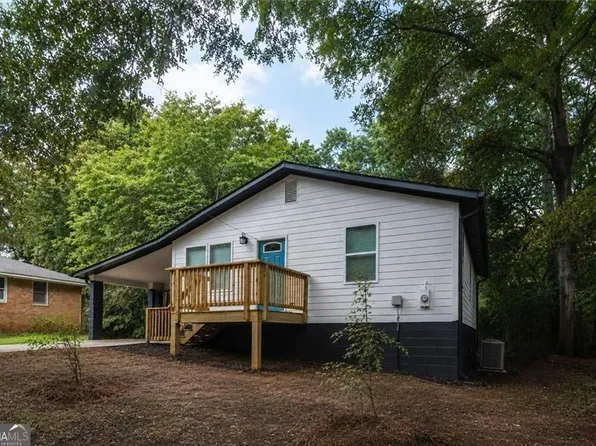 33 Head St, McDonough, GA 30253