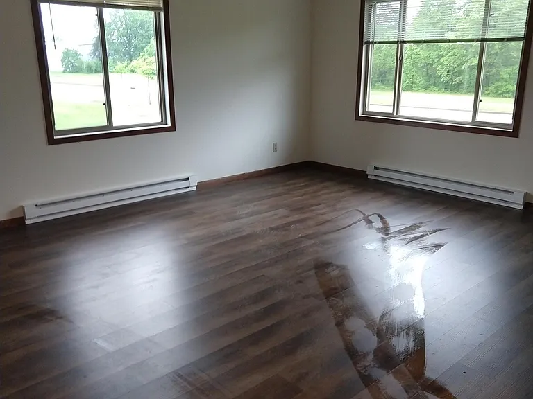2711 Western Ave #2 — Photo 3