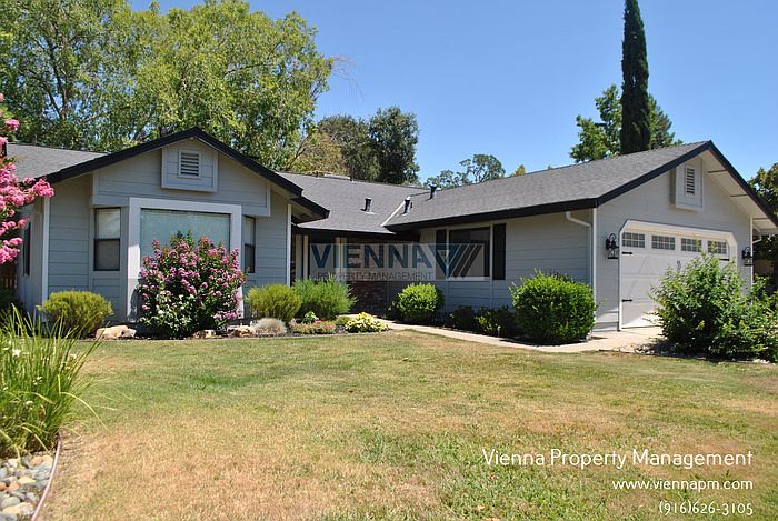 1st image of 2605 Sierra Meadows Dr